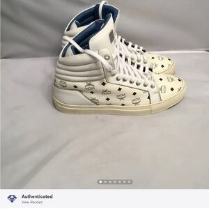 Mcm VISETOS MEN SNEAKER SIZE 41